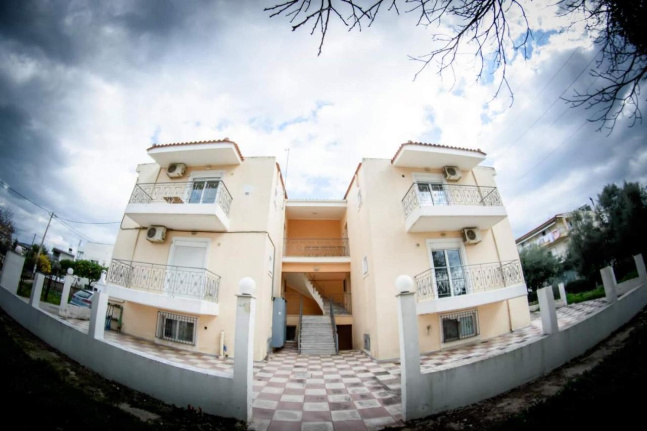Home Patras Exterior foto