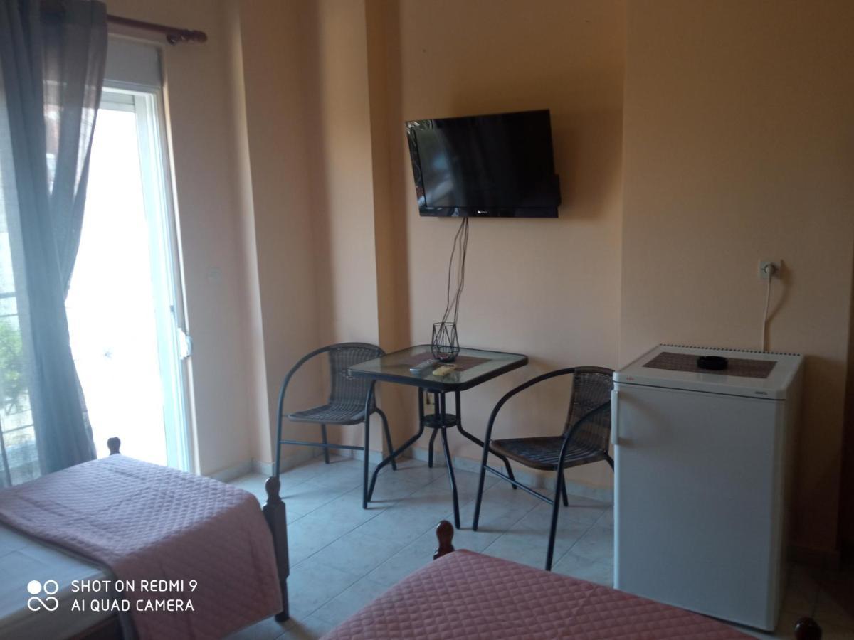 Home Patras Exterior foto