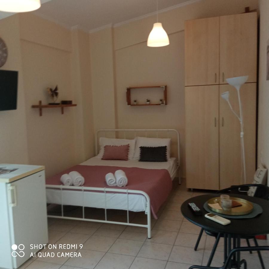 Home Patras Exterior foto