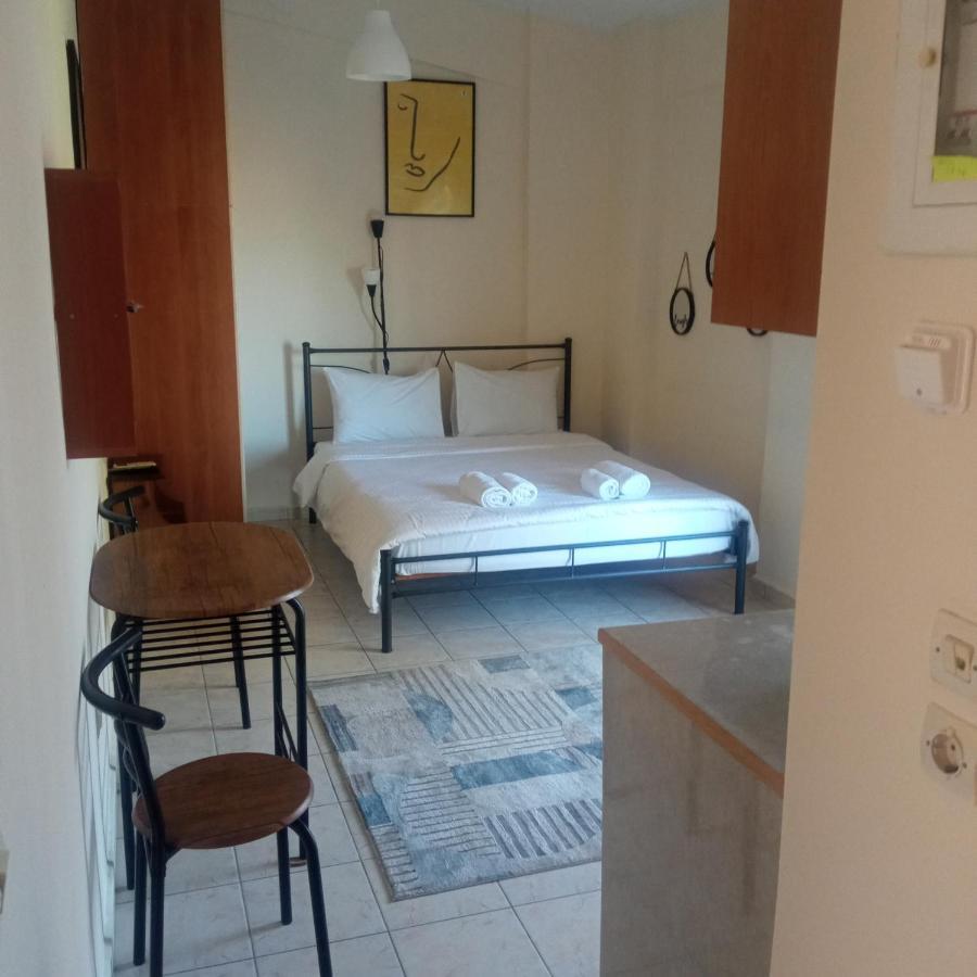 Home Patras Exterior foto